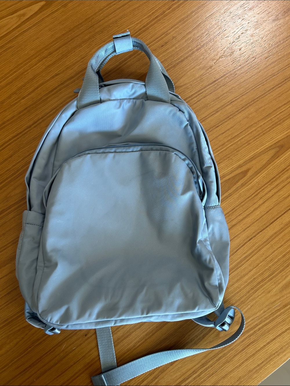 Away featherlight backpack arctic blue